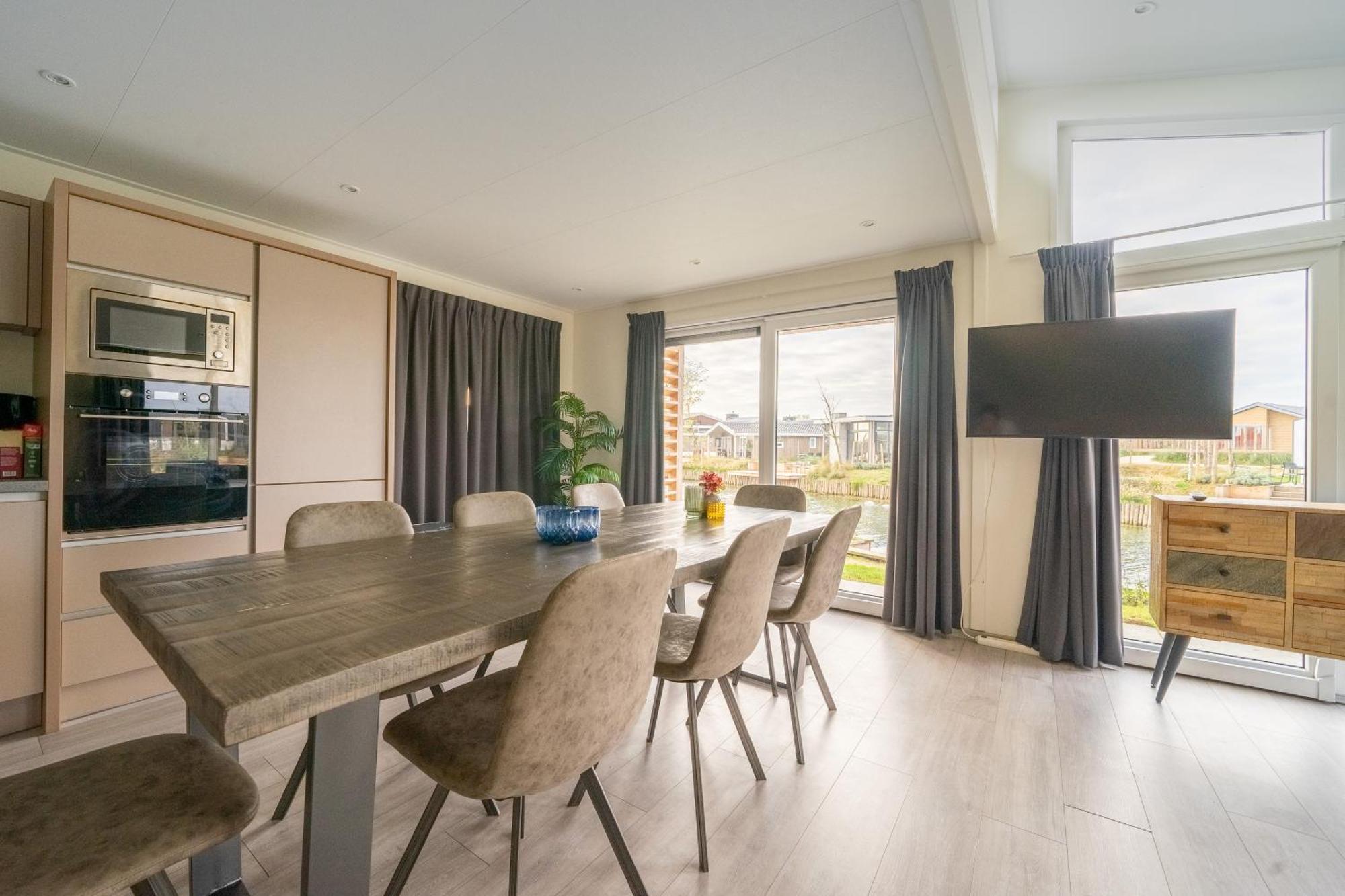 Europarcs De Kraaijenbergse Plassen Linden الغرفة الصورة