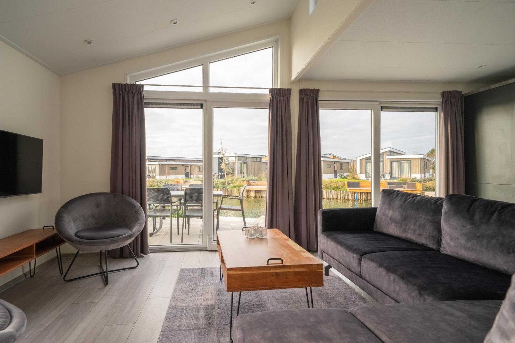 Europarcs De Kraaijenbergse Plassen Linden الغرفة الصورة